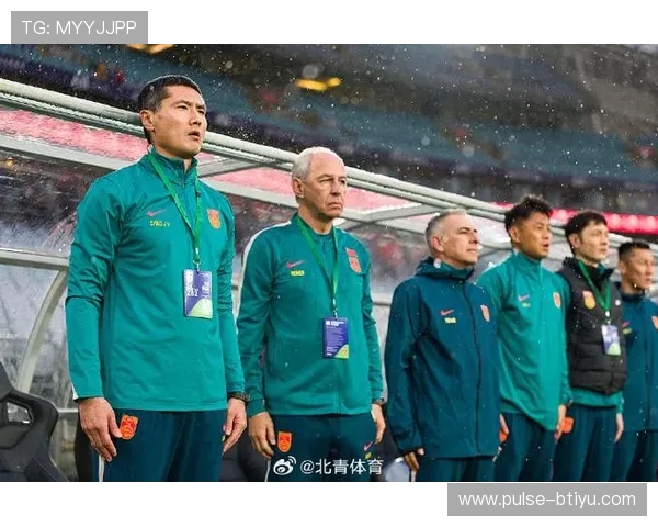 北青:国足最快6月1日在杭州集中,拟邀请朝鲜和泰国来华热身 北青:国足最快6月1日在杭州集中,拟邀请朝鲜和泰国来华热身